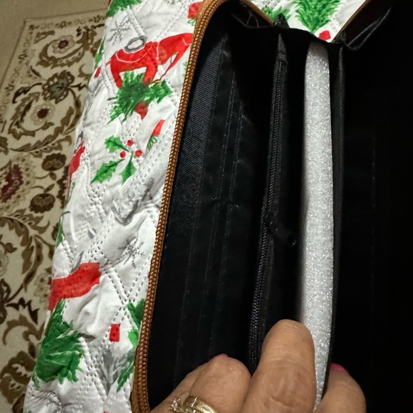 Wallets - Picture 2 of 4